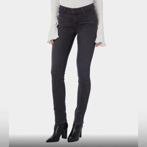 Paige Verdugo ultra skinny mid rise jean in Smokey night. Stretch Size 26 EUC
